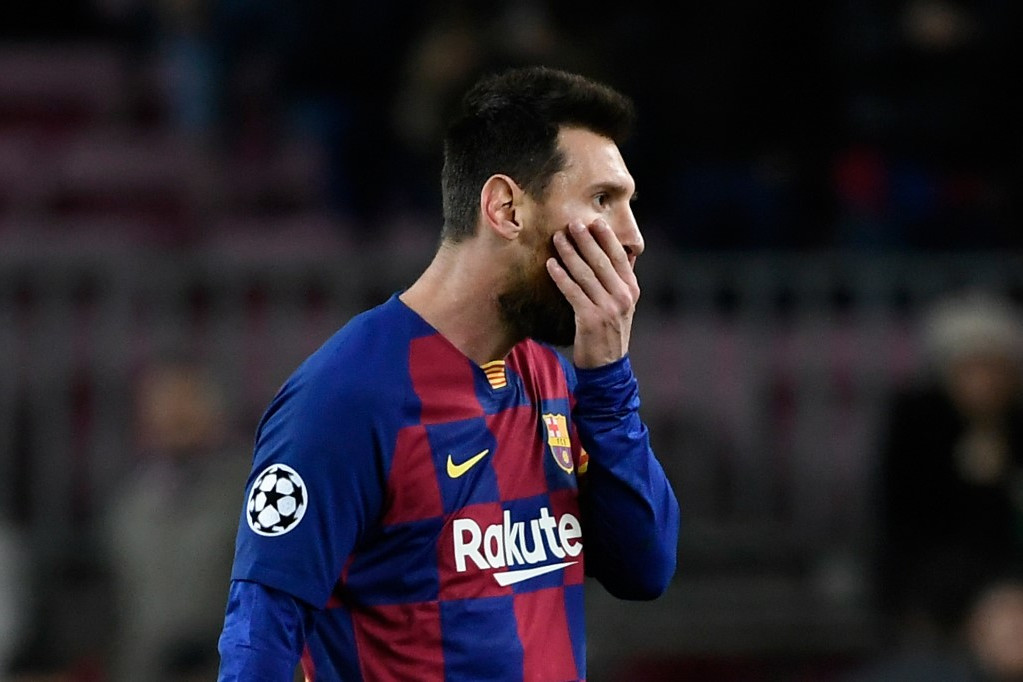 Fotó: AFP / LLUIS GENE Lionel Messi reakciója a Bajnokok Ligája keddi, Slavia Praha elleni csoportmérkőzés végén