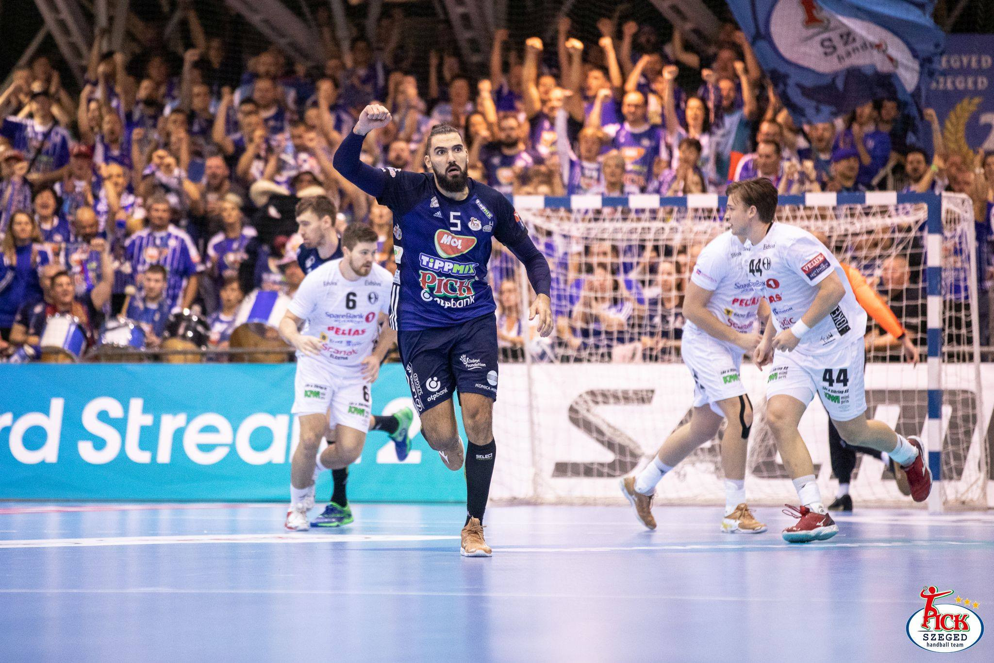 Kézilabda: Izgalmas hajrá után nyert a Szeged Norvégiában