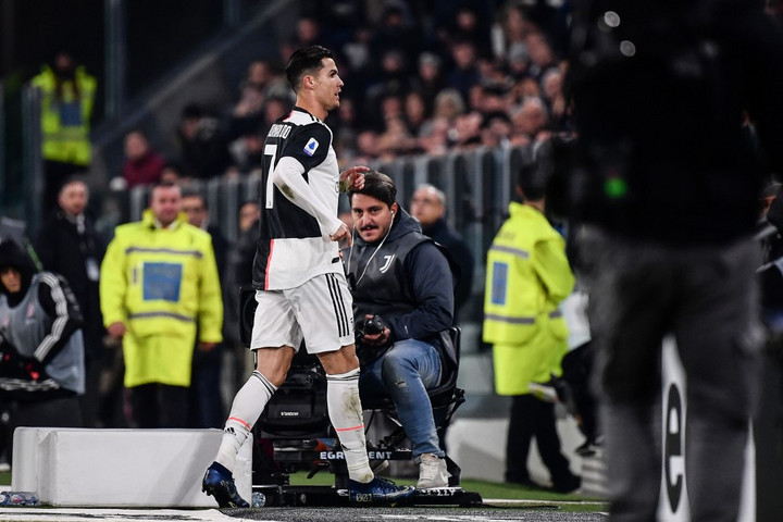 Ronaldo a meccs vége előtt hazament, de Sarri nem haragszik rá