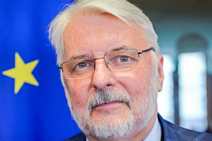 Fotó: MH Waszczykowski: Kettős mérce Varsóval és Budapesttel szemben