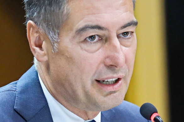 Horváth Csaba meghátrált a zuglói parkolási ügyben