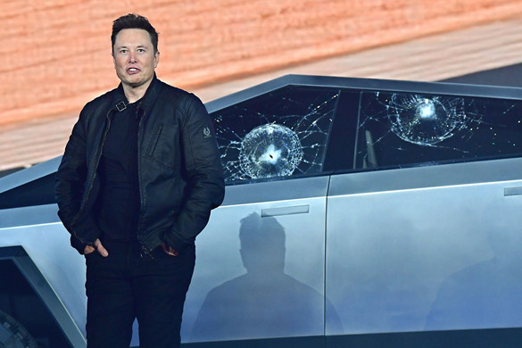 A félresikerült bemutató ellenére is sikeres a Tesla autója