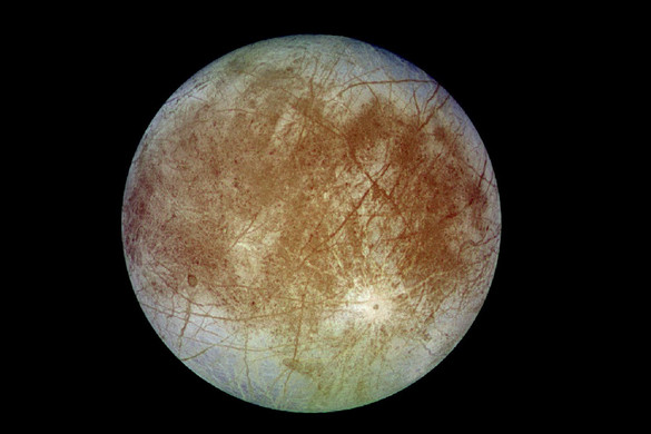 Vízpárát találtak a Jupiter egyik holdján