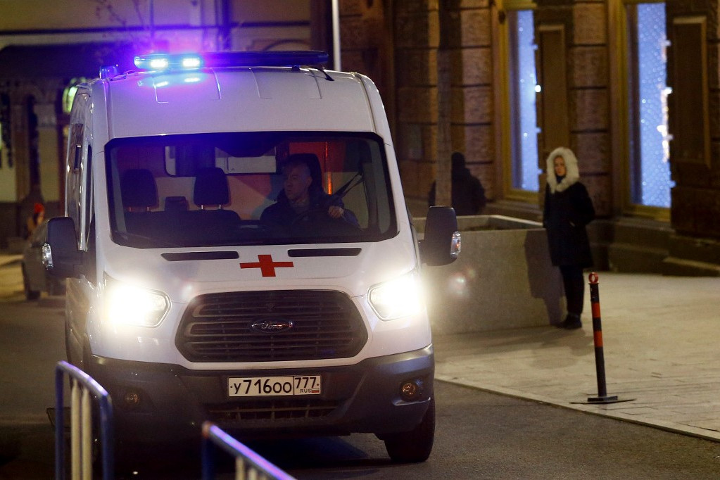 Fotó: SEFA KARACAN / ANADOLU AGENCY Az egészségügyi minisztérium közölte, hogy az incidensben öten sebesültek meg, akik kórházi ellátásban részesülnek