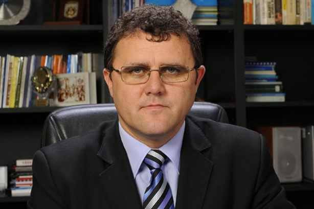 Fotó: Facebook/Valentin Bretfelean Magyarellenes volt rendőri vezetőt neveztek ki államtanácsossá Romániában