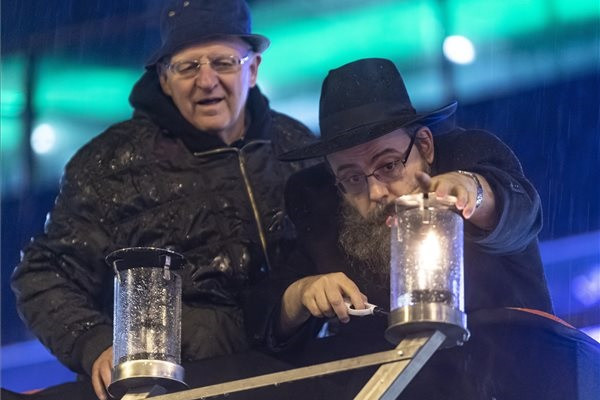 Fotó: MTI / Szigetváry Zsolt Elkezdődött a zsidóság egyik legnagyobb ünnepe