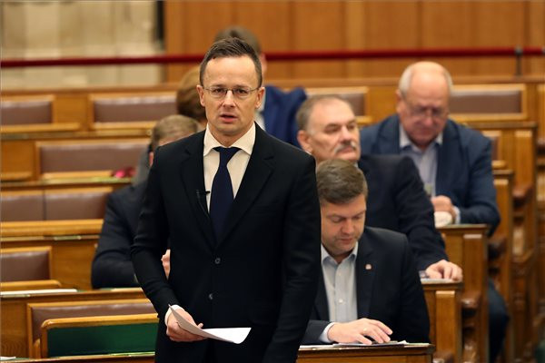 Fotó: MTI / Illyés Tibor Magyarország blokkolja a NATO-Ukrajna tanácsüléseket, amíg nincs megállapodás a kisebbségi jogokról