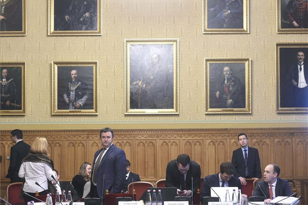 Fotó: MTI/Bruzák Noémi Palkovics: Nincs szó az MTA vagyonának elvételéről