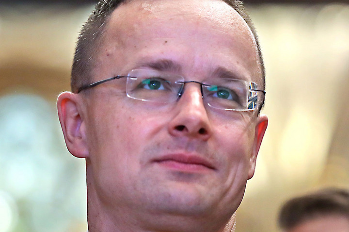 Fotó: MH „Az elmúlt napokban ismét elképesztő hazugságokat terjesztettek rólunk”