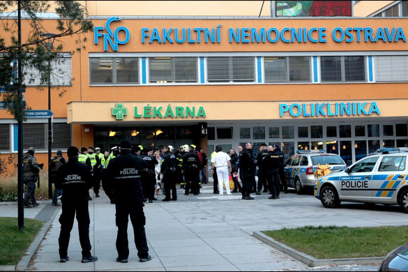 Lövöldözés egy ostravai kórházban