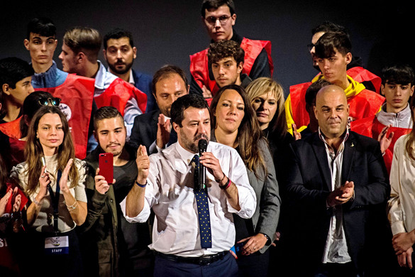 Salvini visszaadná Róma méltóságát
