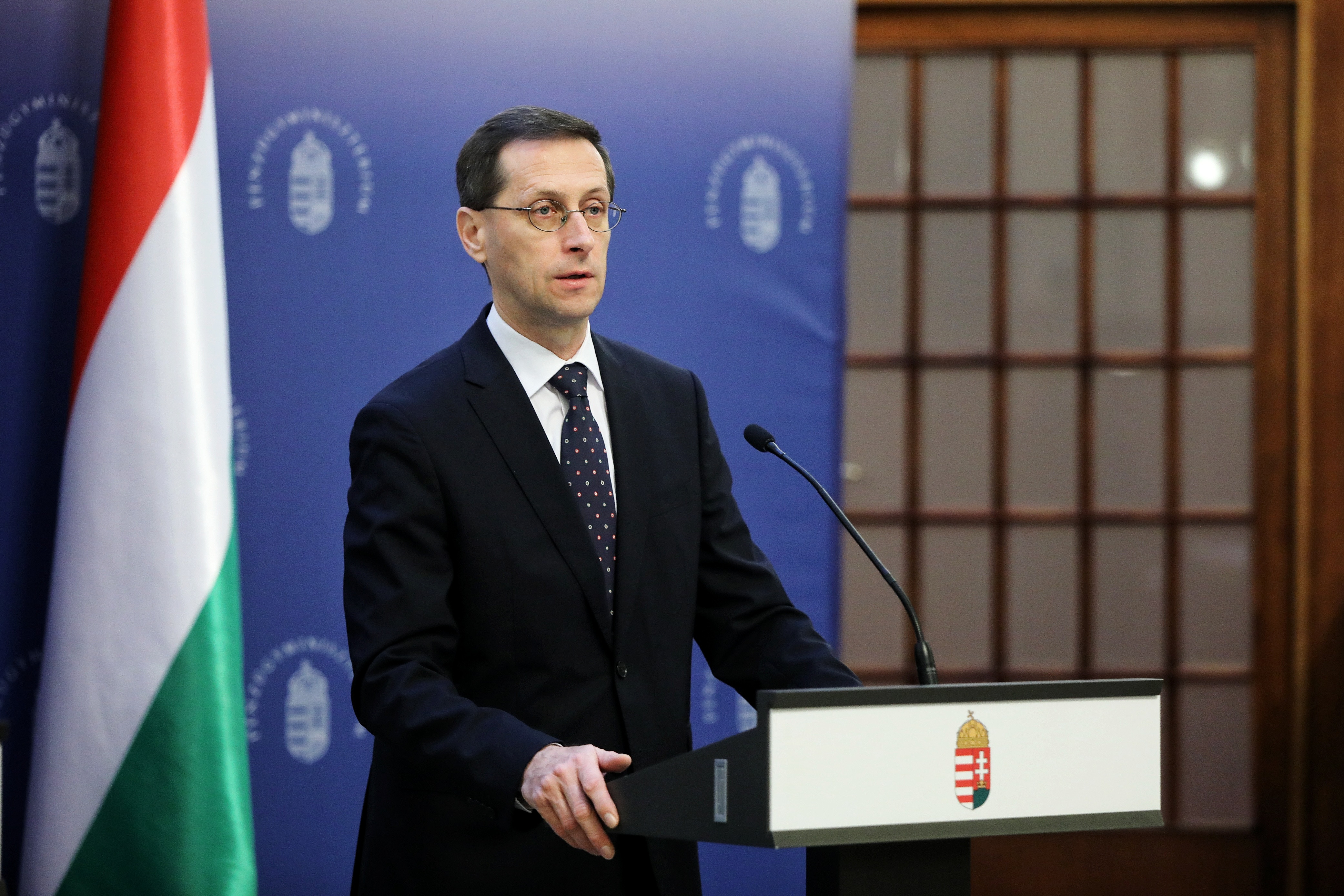 Januártól nyolc százalékkal nő a minimálbér és a garantált bérminimum