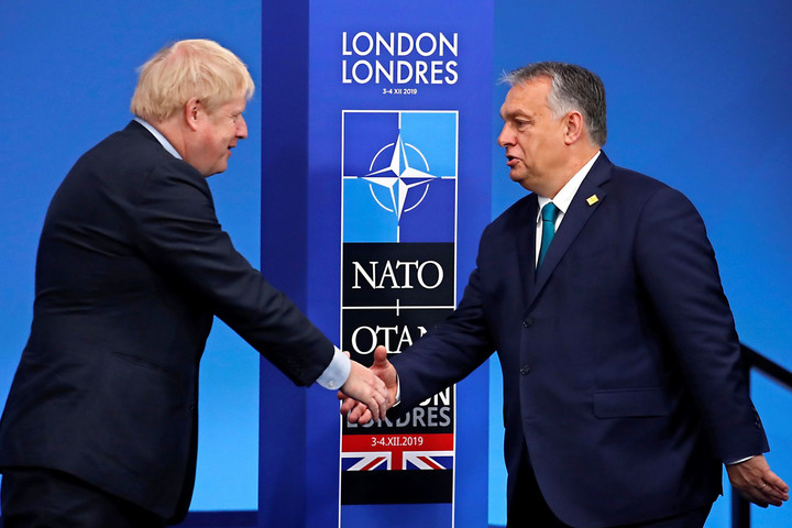 Fotó: AFP/POOL/Christian Hartmann Különleges kapcsolat Londonnal