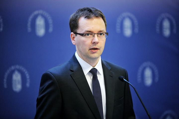 Fotó: MH Izer Norbert: Egyre többen veszik igénybe a személyi kedvezményt