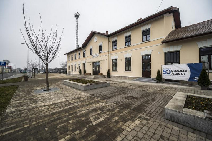 Fotó: sarvar.hu Sárvár állomása is megszépült