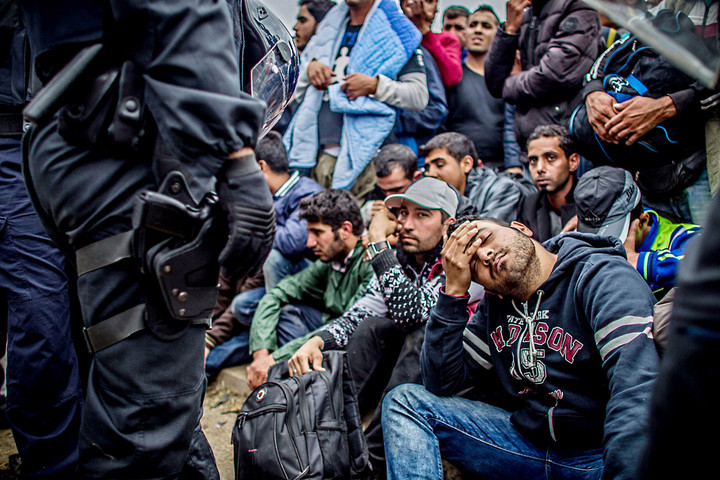 Fotó: MH A Tiszán is próbálkoznak a migránsok