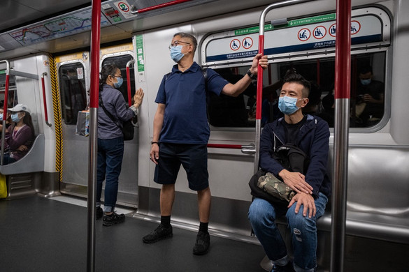 Az összes csoportos utazást leállítják Kínában a koronavírus miatt