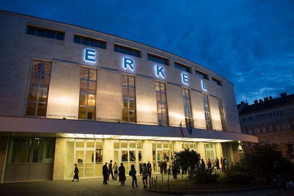 Rocksztárok lépnek fel az Erkel Színházban