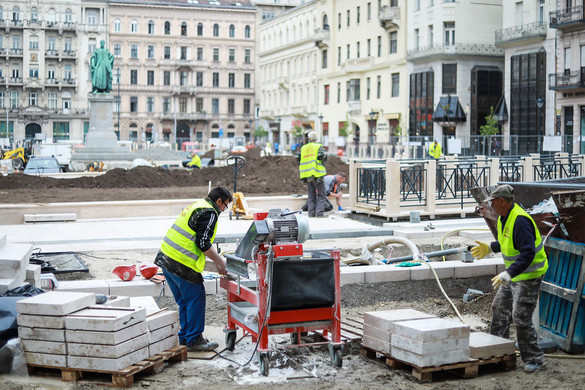 Idén is tíz százalék körül nőhetnek a keresetek