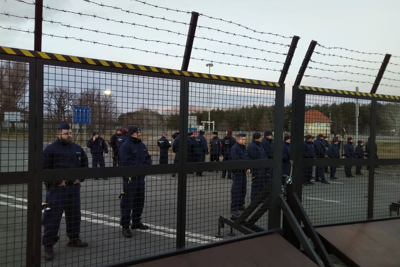 Fotó: Kovács Béla A szerb hatóságok útját állták a menetnek