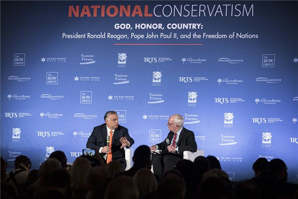 Orbán Viktor a római konferencián