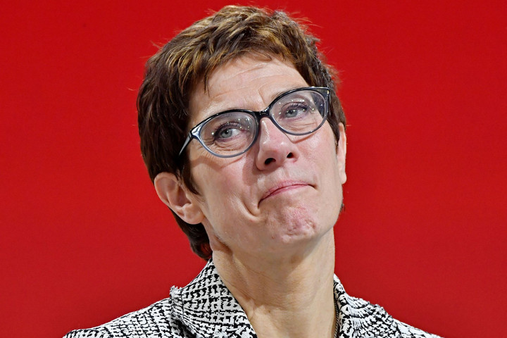 Fotó: AFP/John Macdougall Távozik Kramp-Karrenbauer