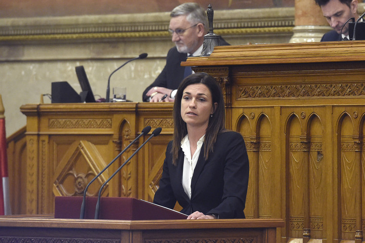 Fotó: MTI/Bruzák Noémi „A magyar nemzet életkérdése, mikor és hogyan dönt a parlament”