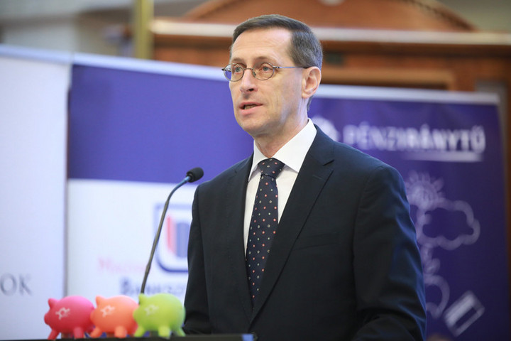 Fotó: MH/Hegedüs Róbert Indul a diákok pénzügyi ismereteit erősítő Pénz7 programsorozat