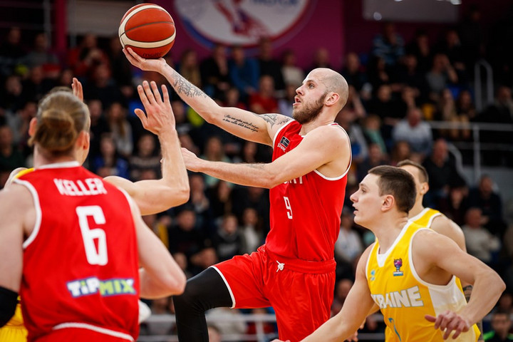 Fotó: fiba.basketball Újabb bravúr: Ukrajnában is nyerni tudott a magyar kosárválogatott