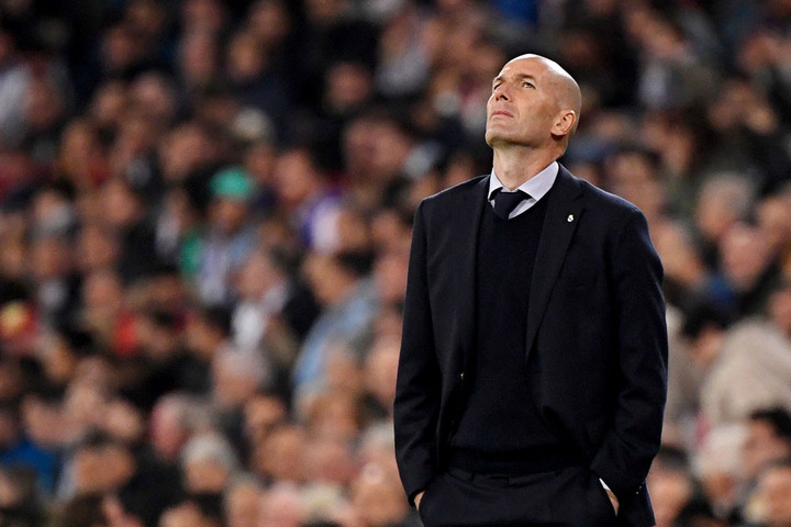 Fotó: AFP/Pierre-Philippe Marcou Zidane a szezon végén távozhat a Real Madrid kispadjáról