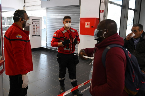 Franciaországban és Németországban is egyre több a koronavírusos beteg