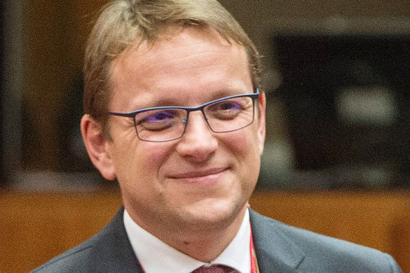 Várhelyi: Az EU segíteni akarja keleti partnereit gazdaságuk megerősítésében