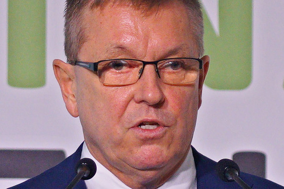 Háromezer milliárdos új forrást biztosít az MNB a pénzügyi rendszer védelmére
