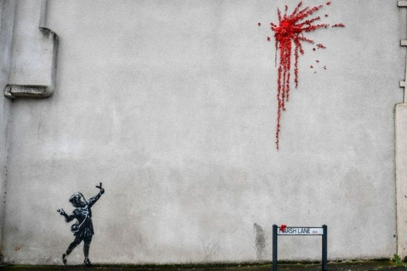 Megrongálták Banksy Valentin-napi falfestményét Bristolban