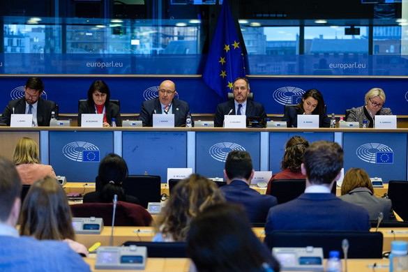 A következő generációk jelentik Európa jövőjét