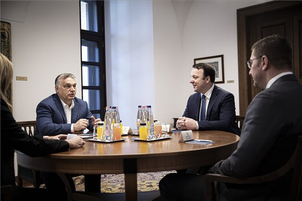 Cikk borítókép