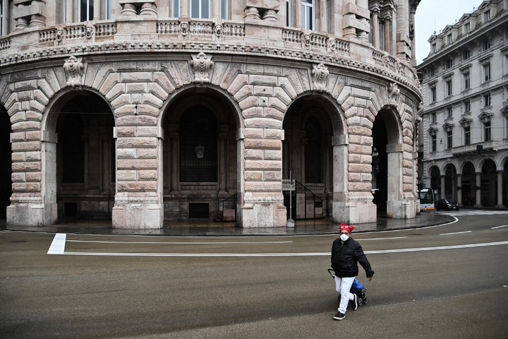 Fotó: AFP/ Marco Bertorello Európa-szerte különleges jogrend segíti a járvány elleni védekezést