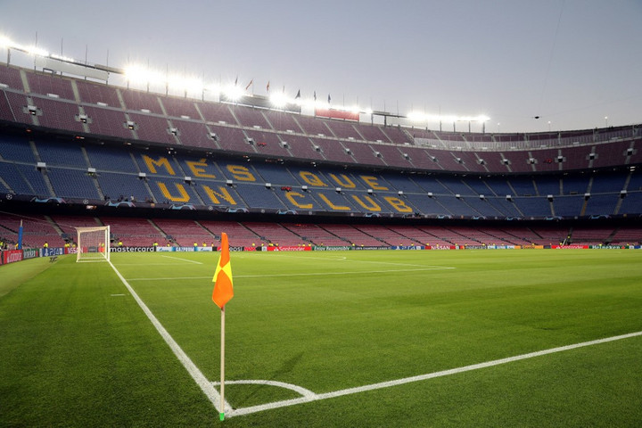 Fotó: AFP/AOP/DPPI/Manuel Blondeau Zárt kapuk mögött rendezik a Barcelona-Napoli BL-nyolcaddöntőt