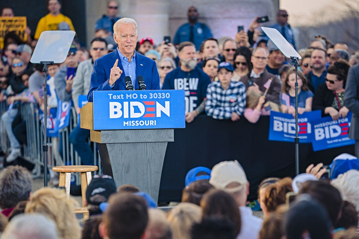 Fotó: AFP/Getty Images/Kyle Rivas Michigani csata: Sanders próbálja befogni Bident