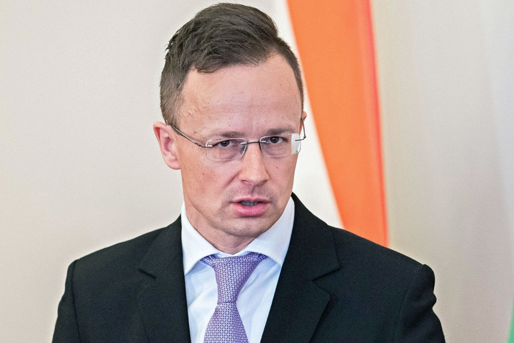 Fotó: MTI/KKM/Borsos Mátyás „A világjárvány idején rendkívüli mértékben megnő a NATO terrorellenes akcióinak jelentősége”