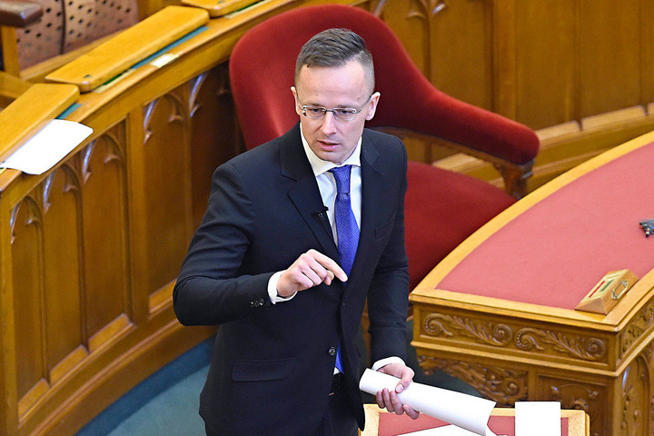 Tovább blokkolja Ukrajna NATO-csatlakozását hazánk