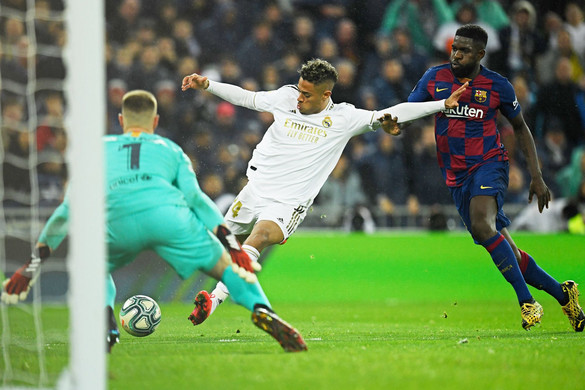 Vinícius Júnior túlragyogta Lionel Messit az El Clásicón