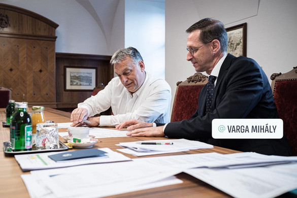 Orbán Viktor: Mind a 2020-as, mind a 2021-es költségvetést át kell alakítani