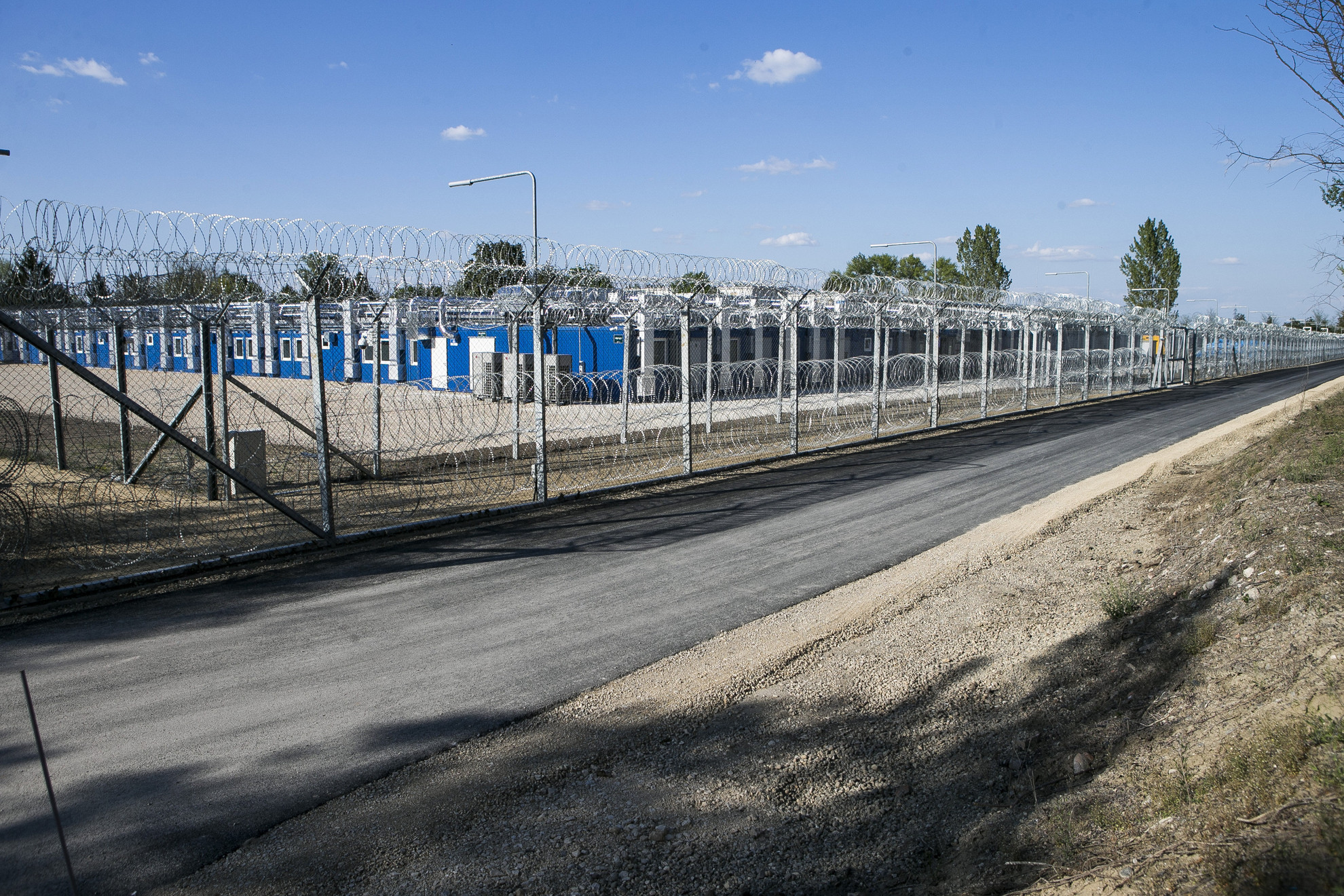 Fotó: MTI/Bús Csaba A konténerkórház a járványhelyzet megszűnésével a büntetés-végrehajtás országos hálózatának kórházaként működhet tovább