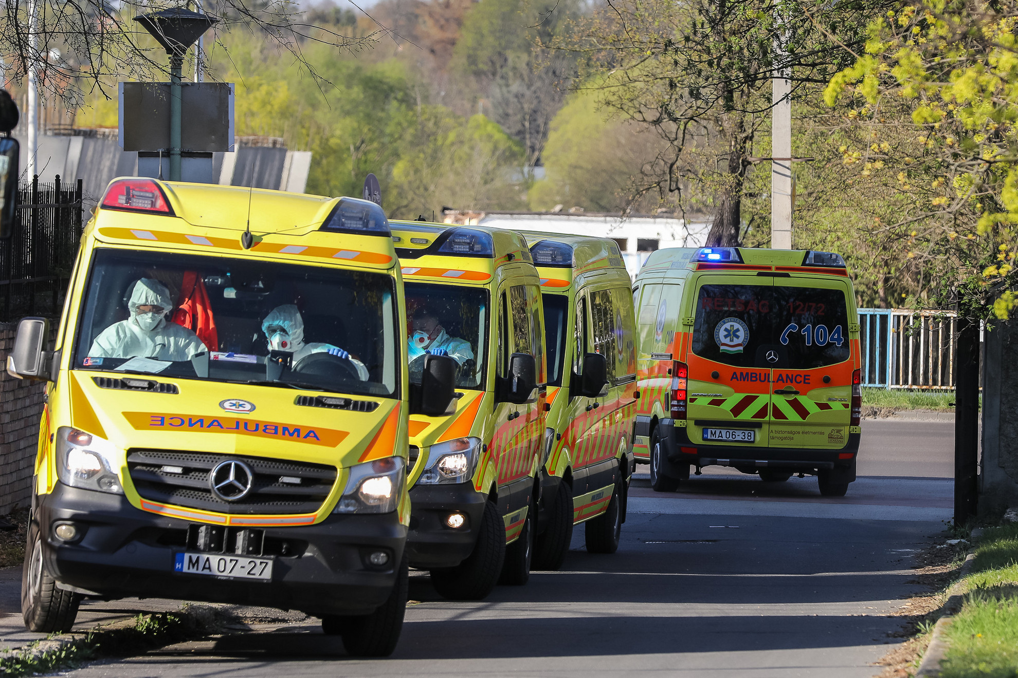 Fotó: Fotó: MH/Purger Tamás Koronavírus miatt evakuálták a Pesti úti idősotthont