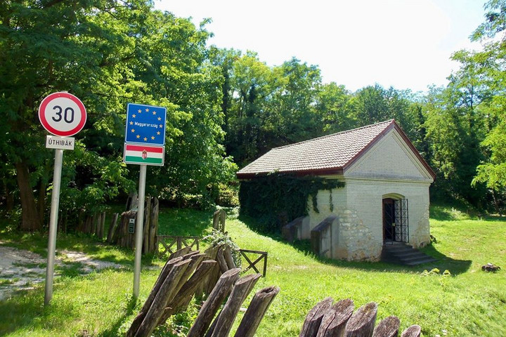 Jövő szerdán megnyitnak egy határátkelőt az Ausztriában dolgozó magyaroknak