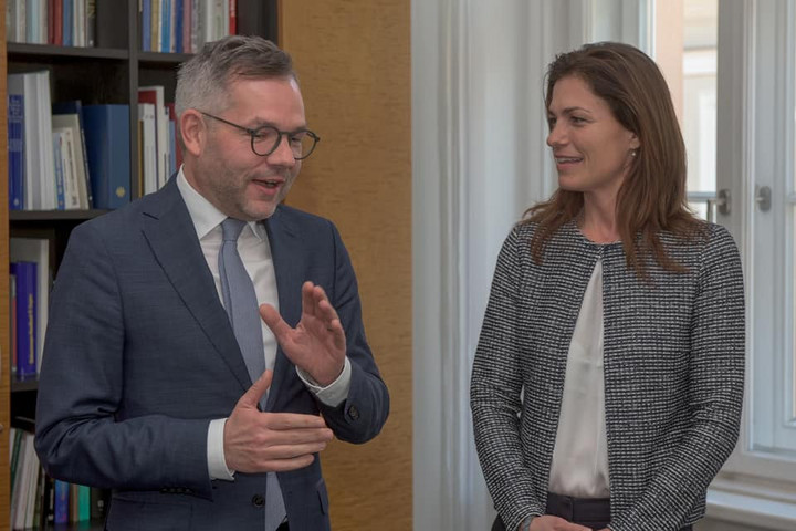 Fotó: Facebook/Varga Judit Varga Judit: Nem kérünk a kioktatásból!