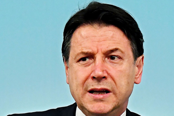 Végnapjait élheti az olasz kormány