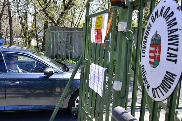 Már hat fővárosi fenntartású idősotthonban jelent meg a vírus
