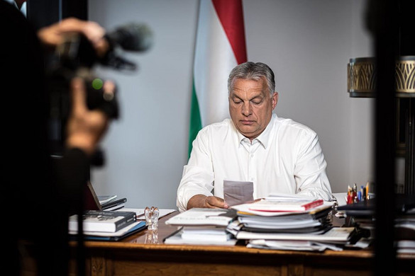 Orbán Viktor: Ötven napja álljuk a sarat